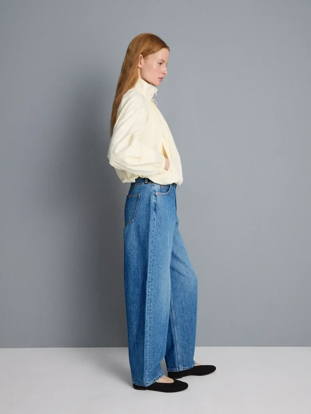 Ultimata jeans i bomullsdenim med vid ben