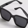 Överdimensionerade solglasögon i cat-eye-stil