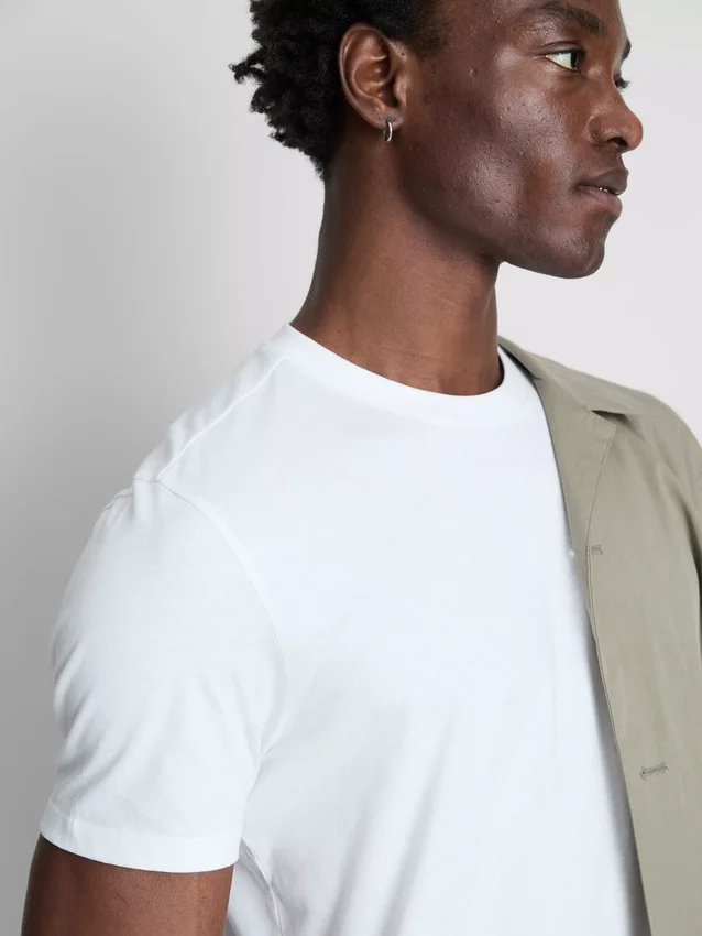 Vit T-shirt med normal passform