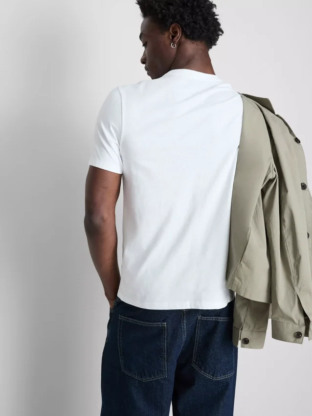 Vit T-shirt med normal passform