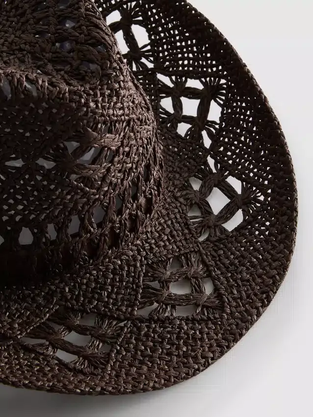 Vävd cowboyhatt