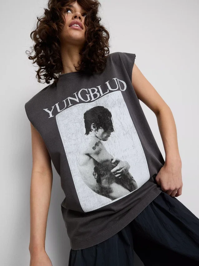 Yungblud linne i bomull med tryck